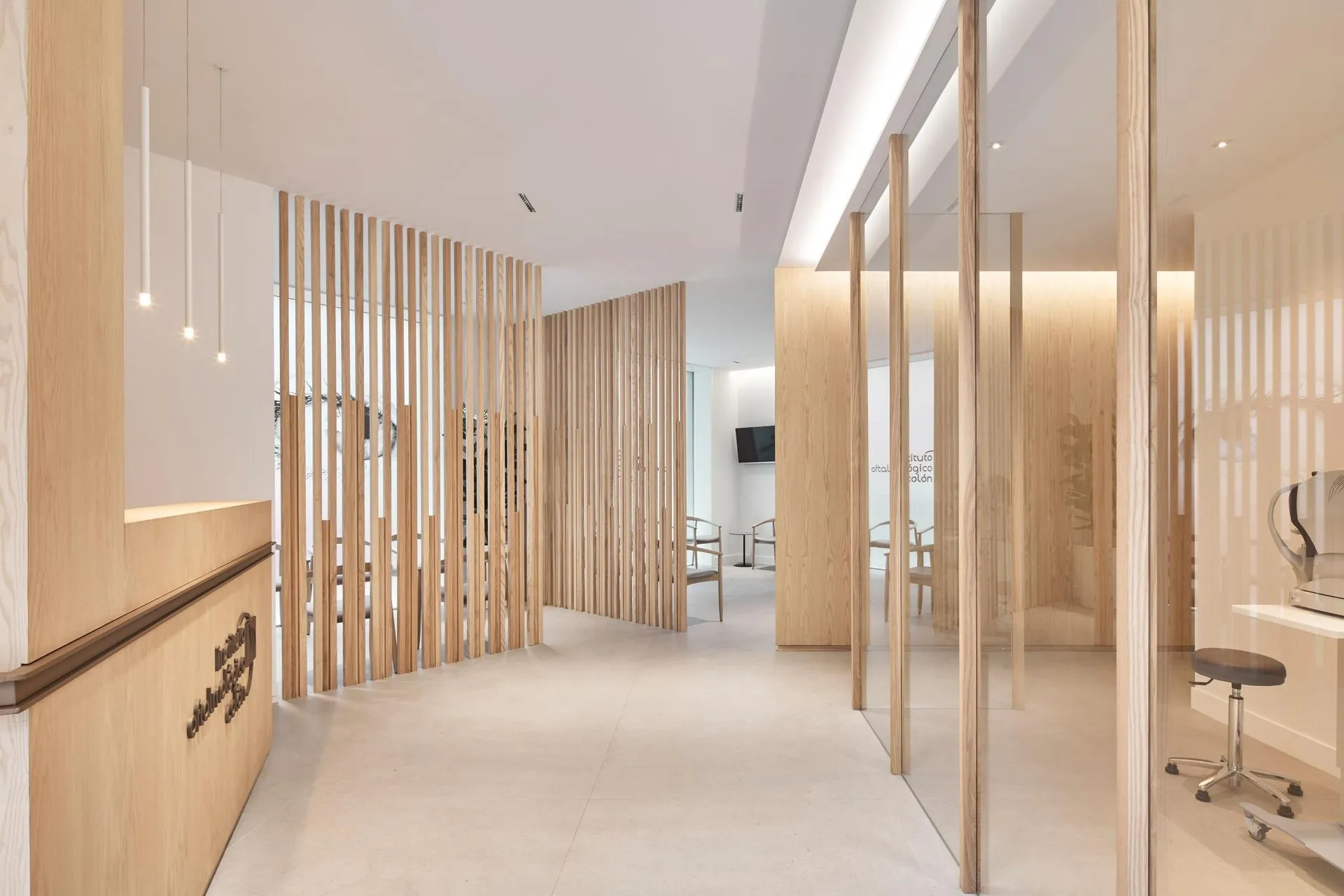 Mobilier professionnel sur mesure